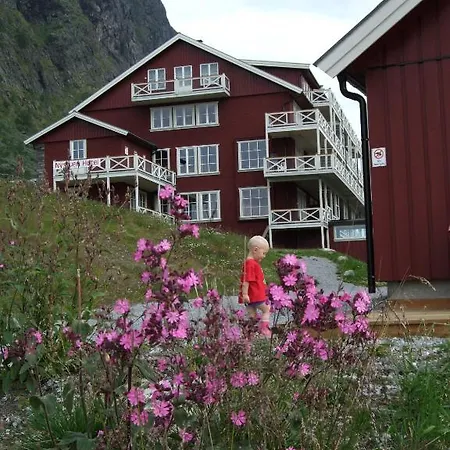 Nystuen